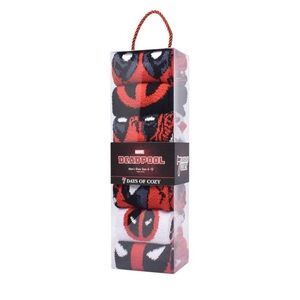 NEW SEALED Marvel Deadpool men’s 7 Days of Cozy Socks set fuzzy soft warm winter